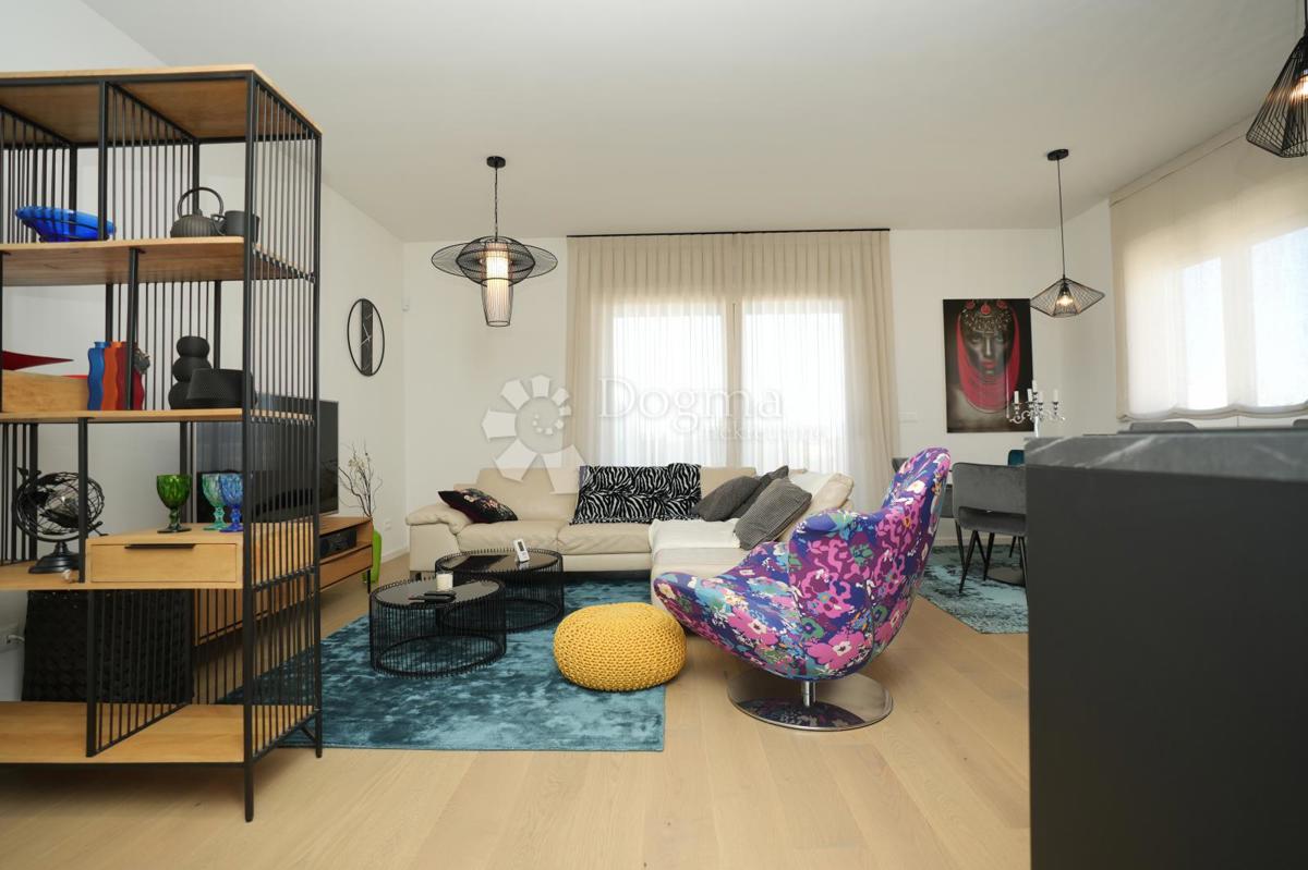 Stanovanje Poreč, 70m2