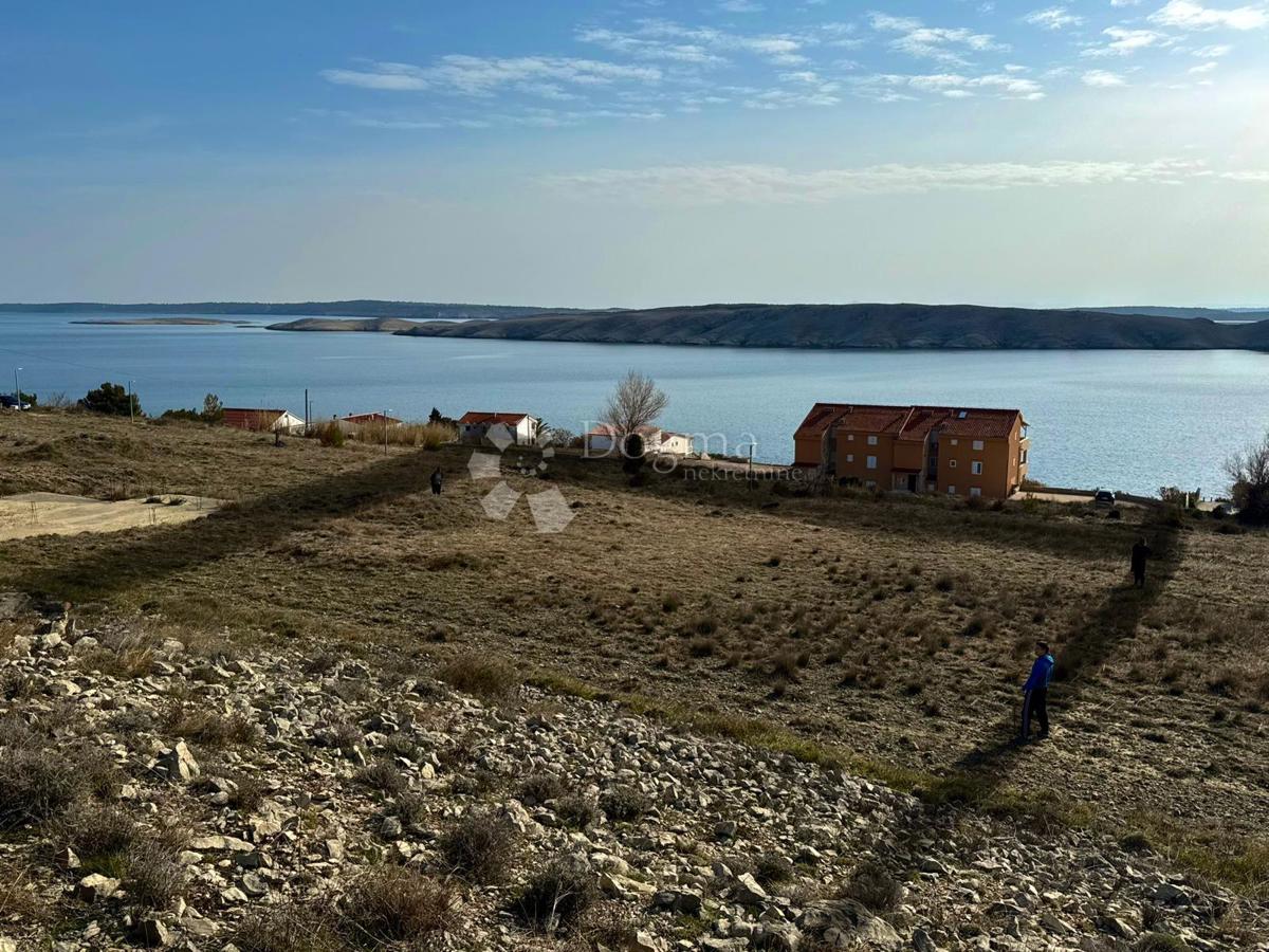 Vlašići Pag zemljišče 1392 m2 120 m do morja pogled