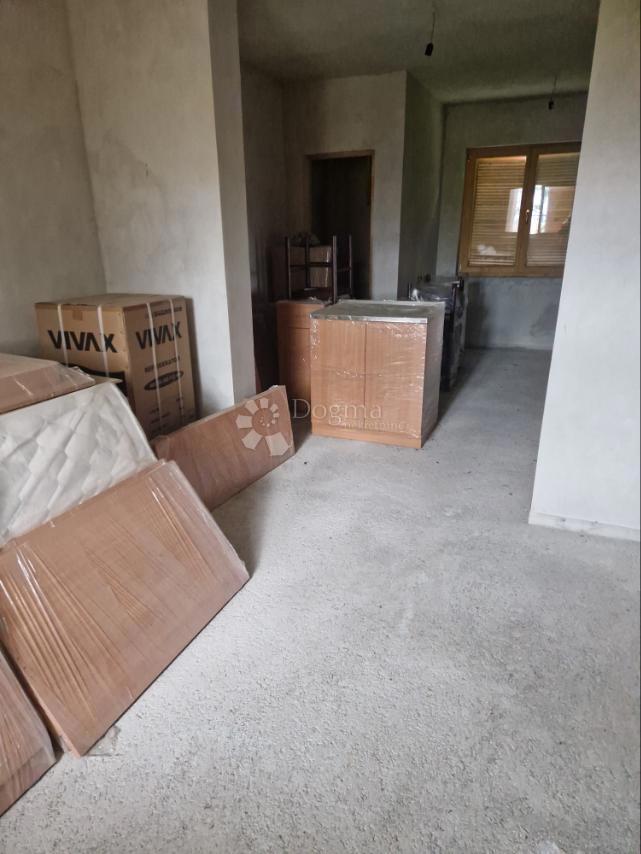 Hiša Popović Brdo, Karlovac - Okolica, 70m2