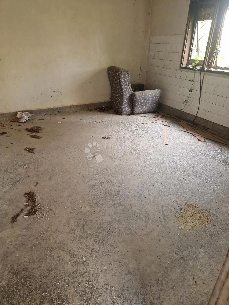 Hiša Popović Brdo, Karlovac - Okolica, 70m2