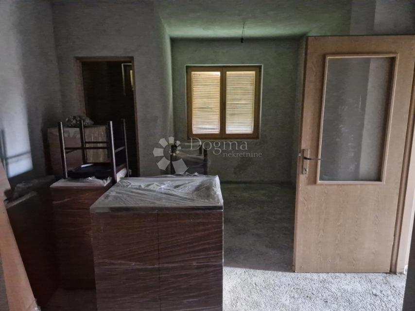 Hiša Popović Brdo, Karlovac - Okolica, 70m2