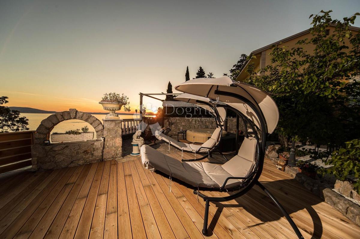 Hiša Smokvica Krmpotska, Novi Vinodolski, 680m2