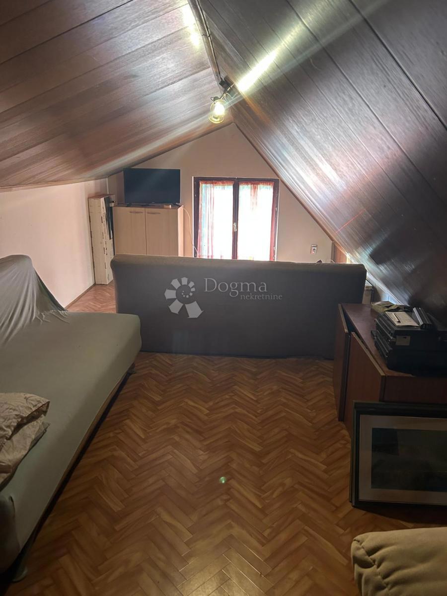 Hiša Stari Brod, Lekenik, 75m2