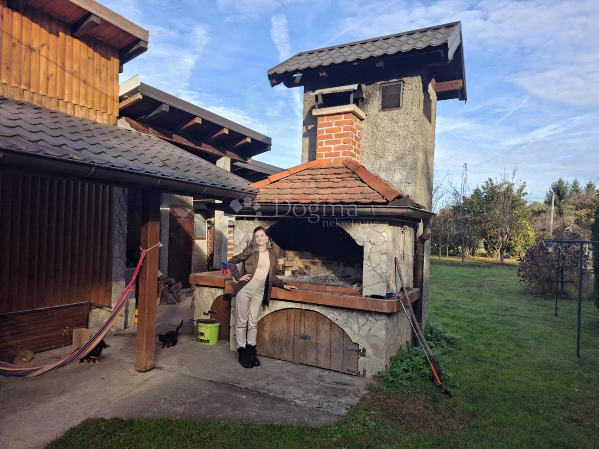 Hiša Stari Brod, Lekenik, 75m2