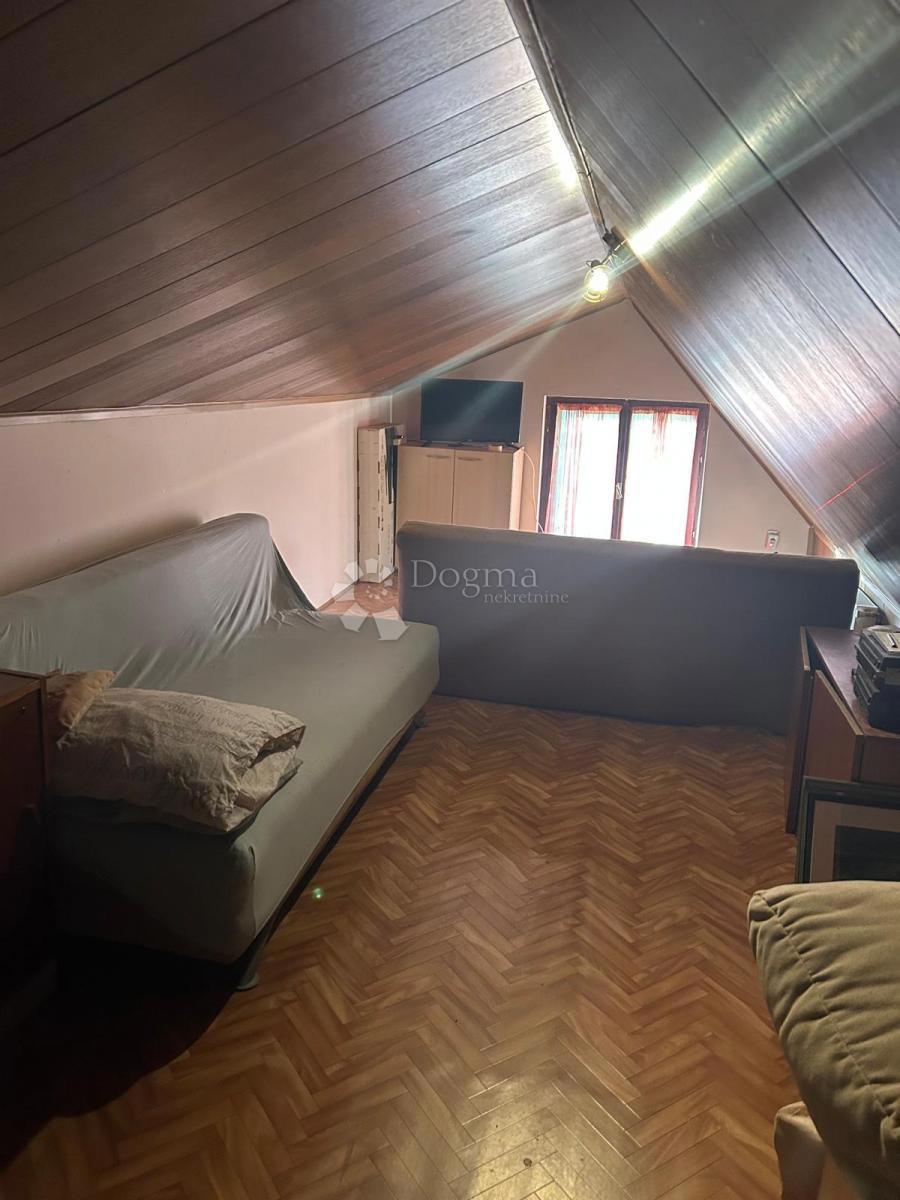 Hiša Stari Brod, Lekenik, 75m2