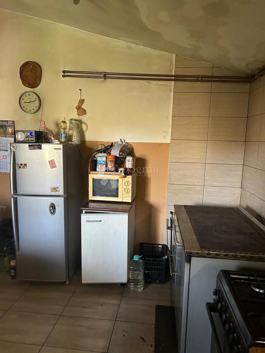 Hiša Stari Brod, Lekenik, 75m2