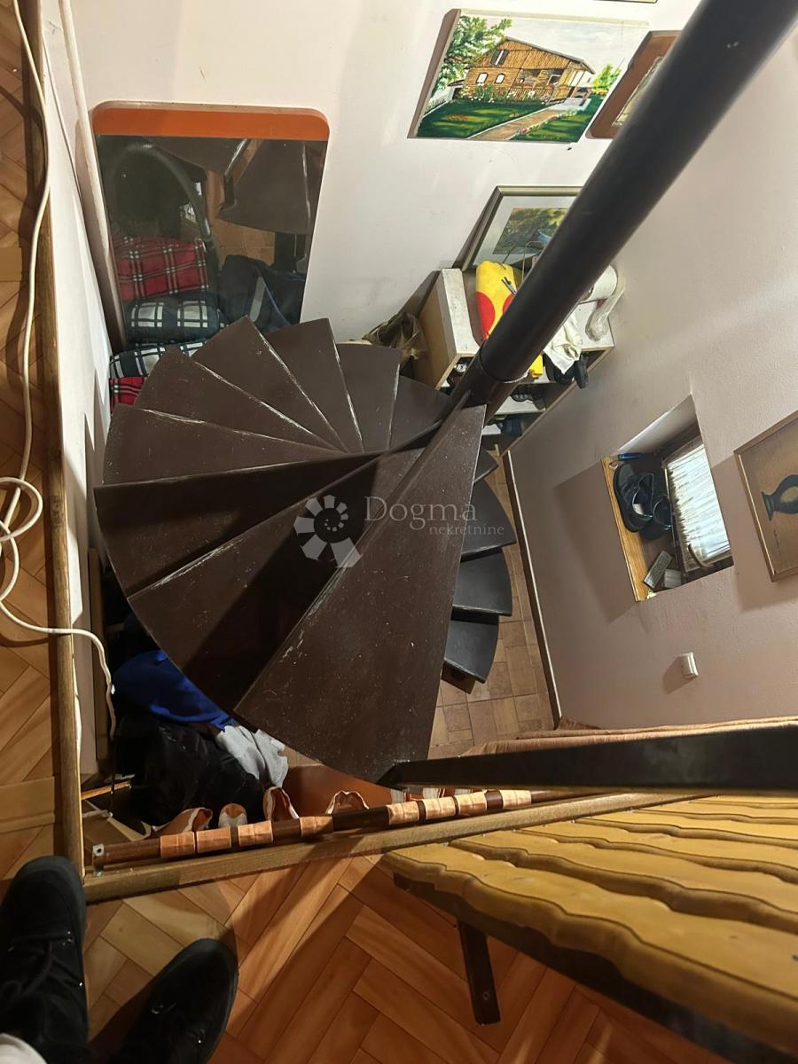 Hiša Stari Brod, Lekenik, 75m2