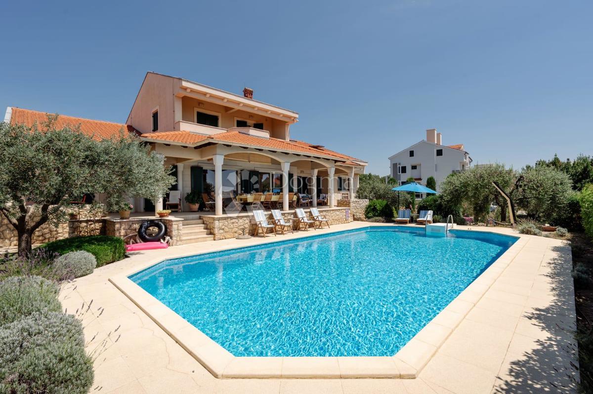 Hiša Kožino, Zadar - Okolica, 880m2