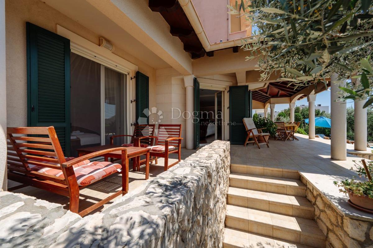 Hiša Kožino, Zadar - Okolica, 880m2