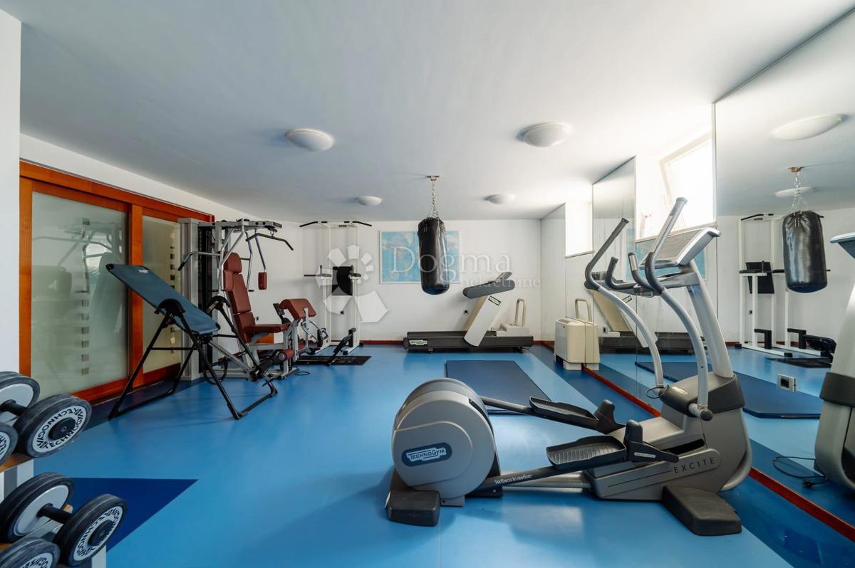 Hiša Kožino, Zadar - Okolica, 880m2