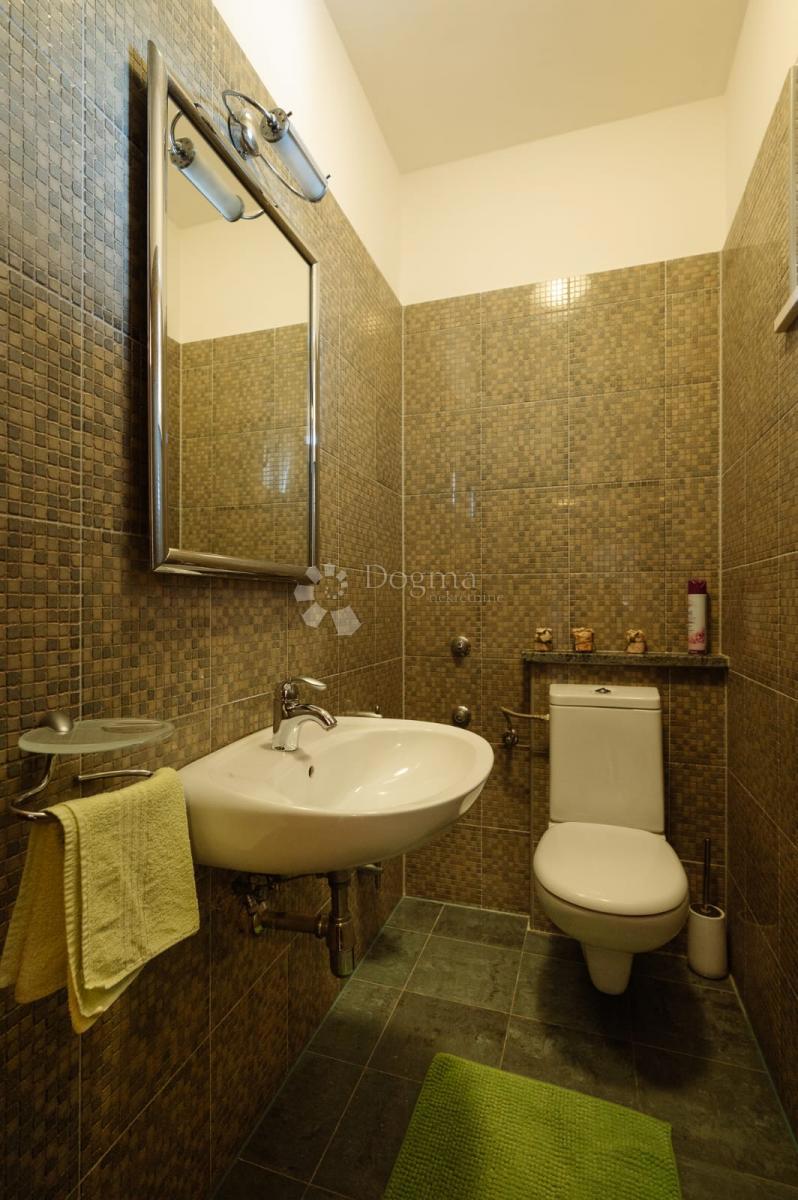 Hiša Kožino, Zadar - Okolica, 880m2