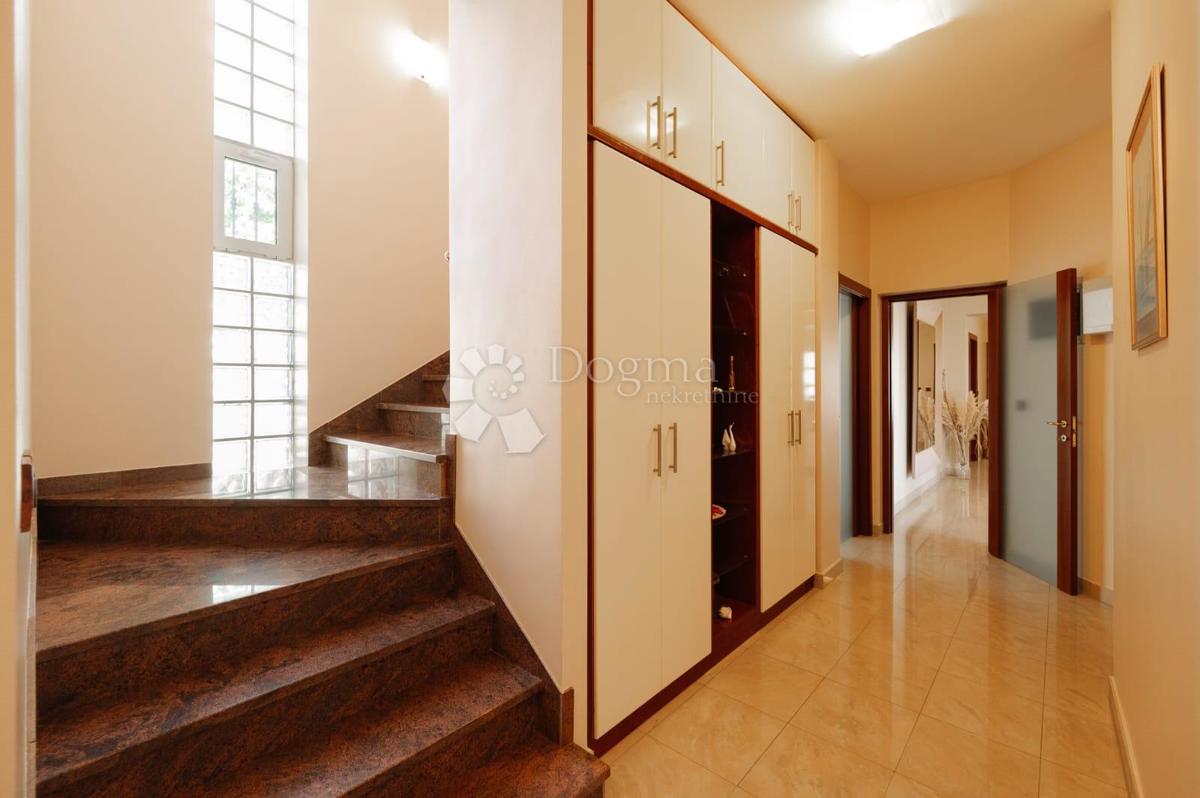 Hiša Kožino, Zadar - Okolica, 880m2