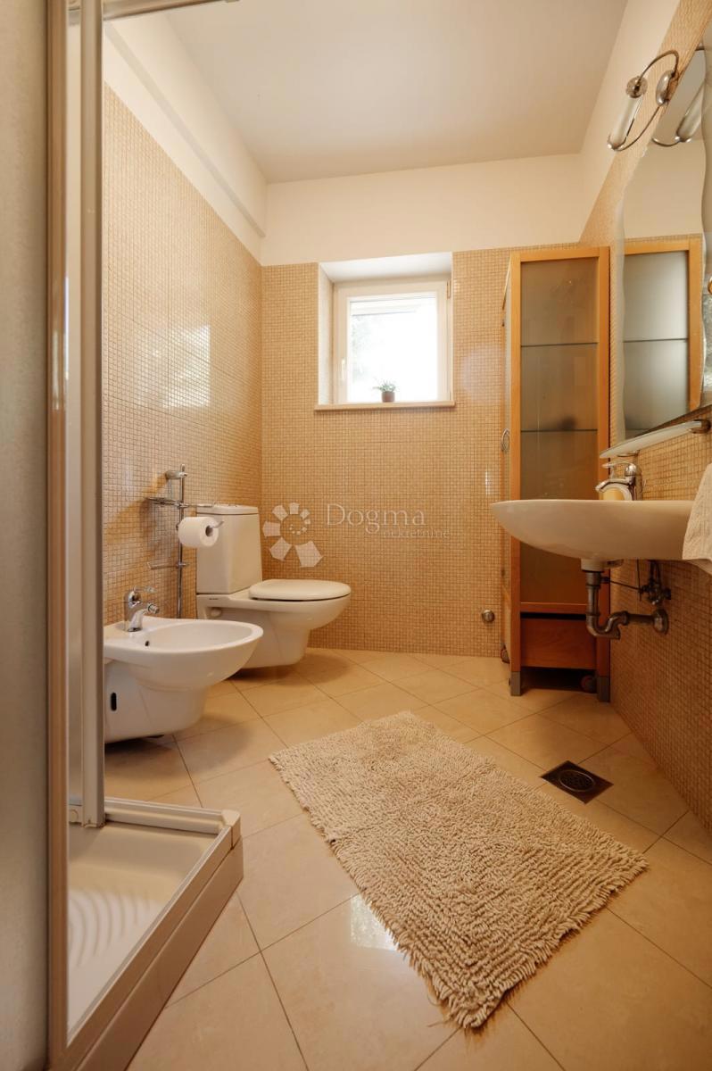 Hiša Kožino, Zadar - Okolica, 880m2