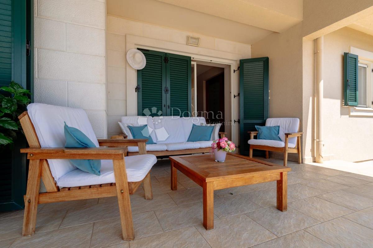 Hiša Kožino, Zadar - Okolica, 880m2