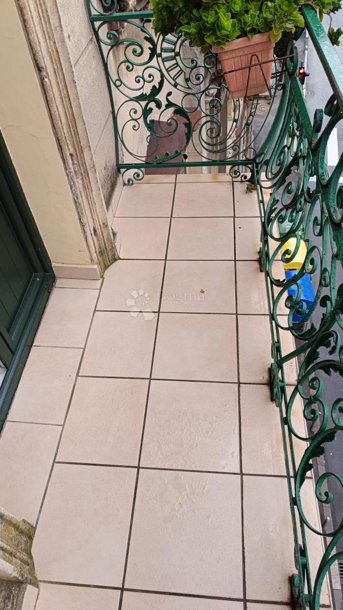 Stanovanje Centar, Rijeka, 85m2