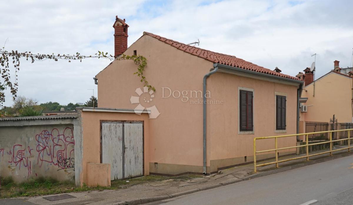 Samostojna hiša z dvema ločenima stanovanjema - VERUDA, PULA