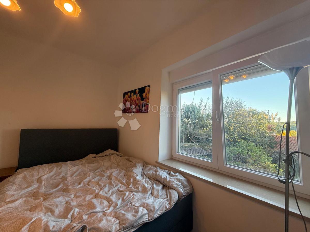 Samostojna hiša z dvema ločenima stanovanjema - VERUDA, PULA