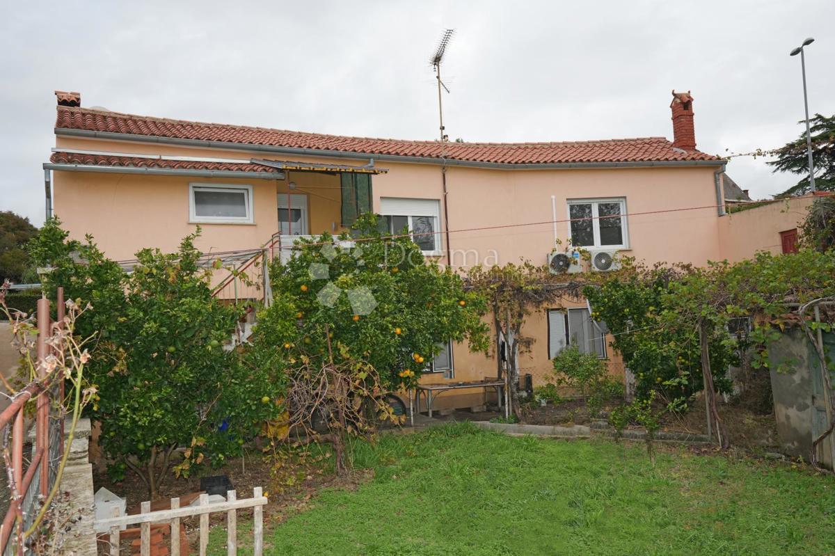 Samostojna hiša z dvema ločenima stanovanjema - VERUDA, PULA