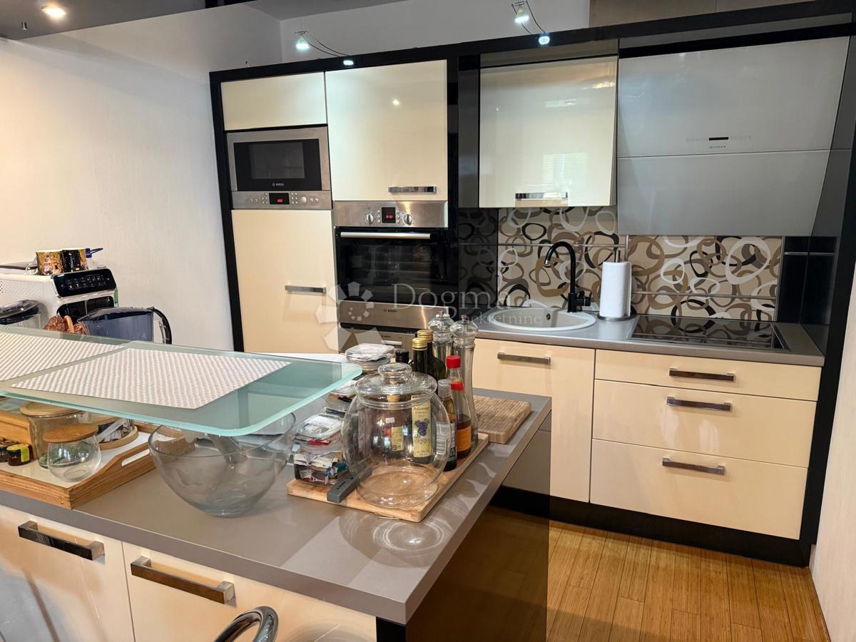 Hiša Centar, Varaždin, 180m2