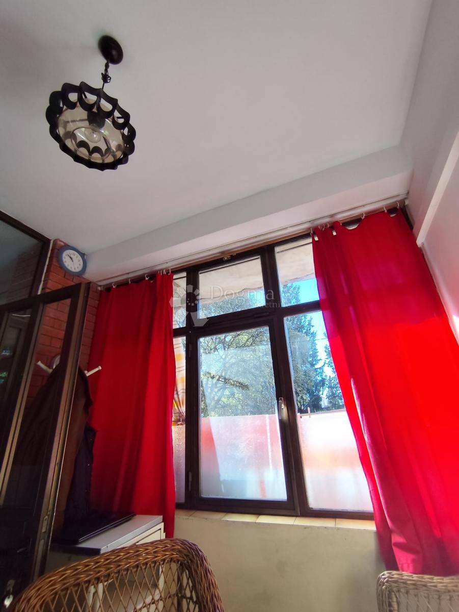 Stanovanje Baldekin, Šibenik, 58m2