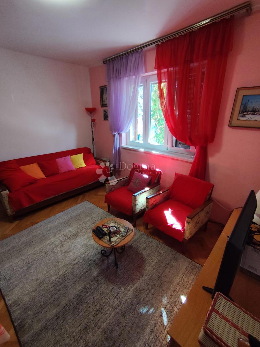 Stanovanje Baldekin, Šibenik, 58m2