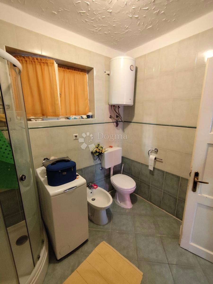 Stanovanje Baldekin, Šibenik, 58m2