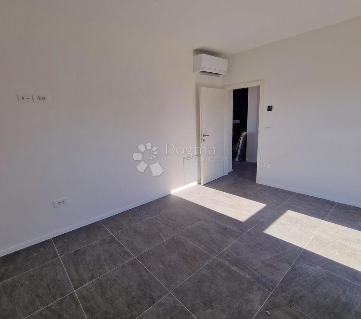 Stanovanje Nova Vas, Poreč, 88m2