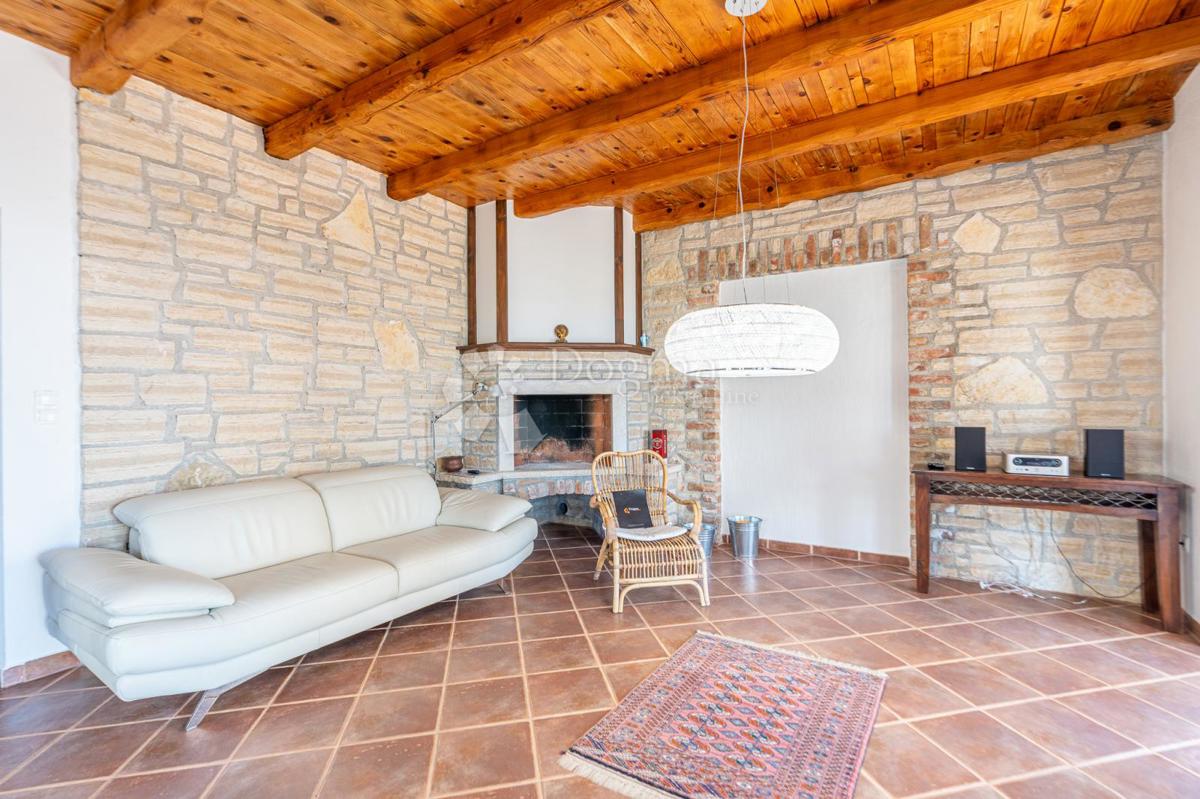 Hiša Svetvinčenat, 147m2