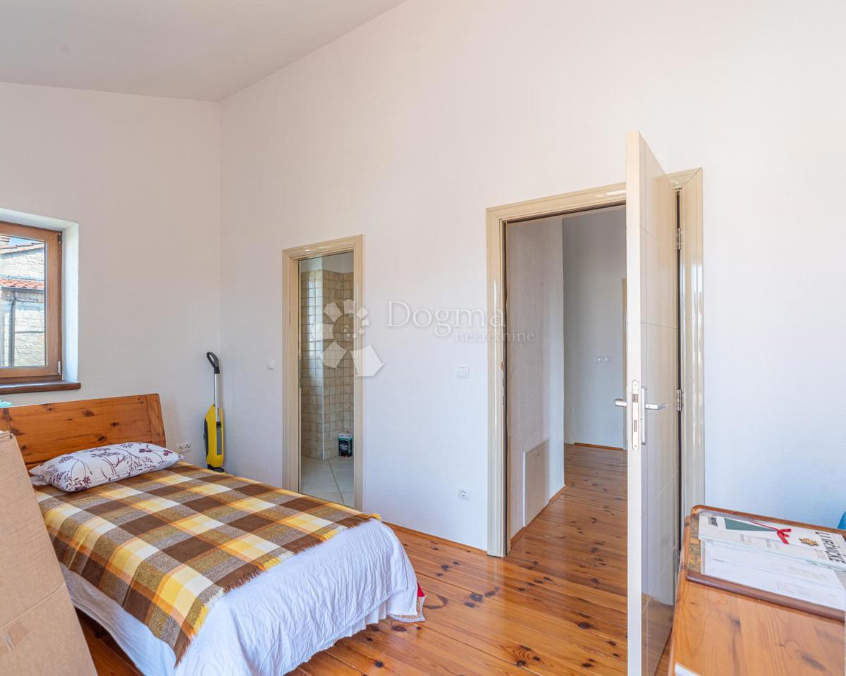 Hiša Svetvinčenat, 147m2