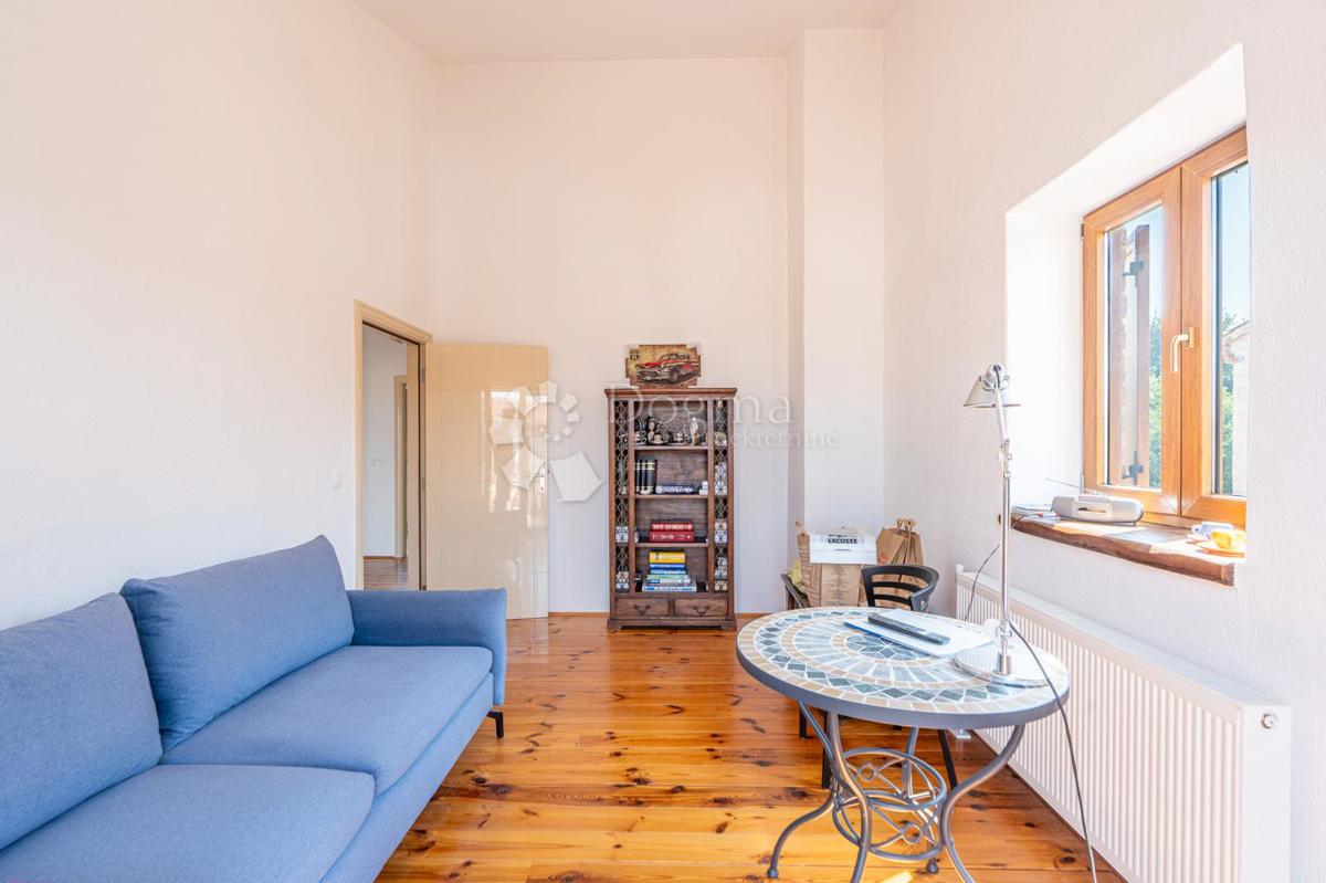 Hiša Svetvinčenat, 147m2