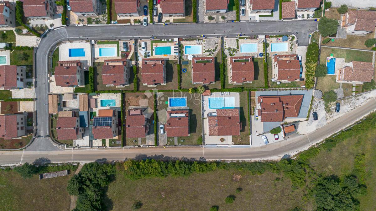 Hiša Svetvinčenat, 147m2