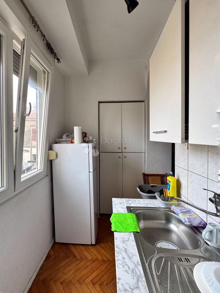 Stanovanje Centar, Pula, 32m2