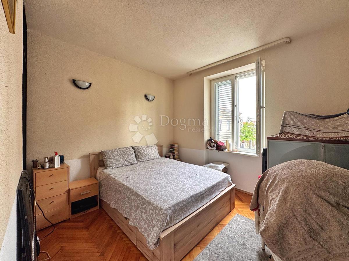 Stanovanje Centar, Pula, 32m2