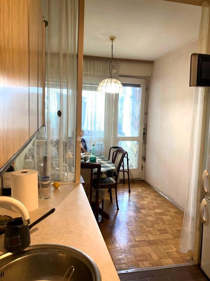 Zadarsko stanovanje 60m2, velik balkon