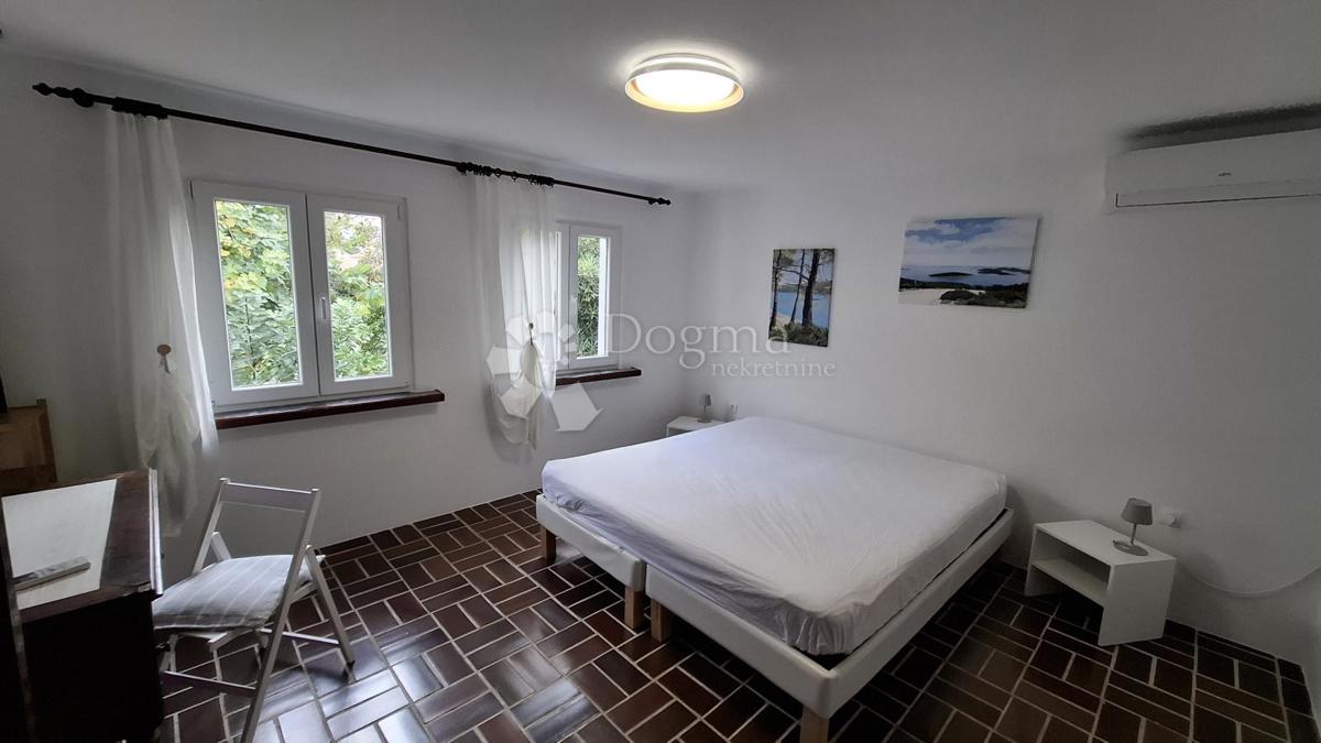 Hiša Mali Lošinj, 187,92m2