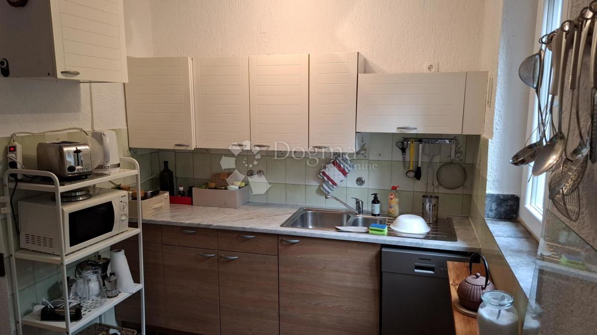 Hiša Mali Lošinj, 187,92m2