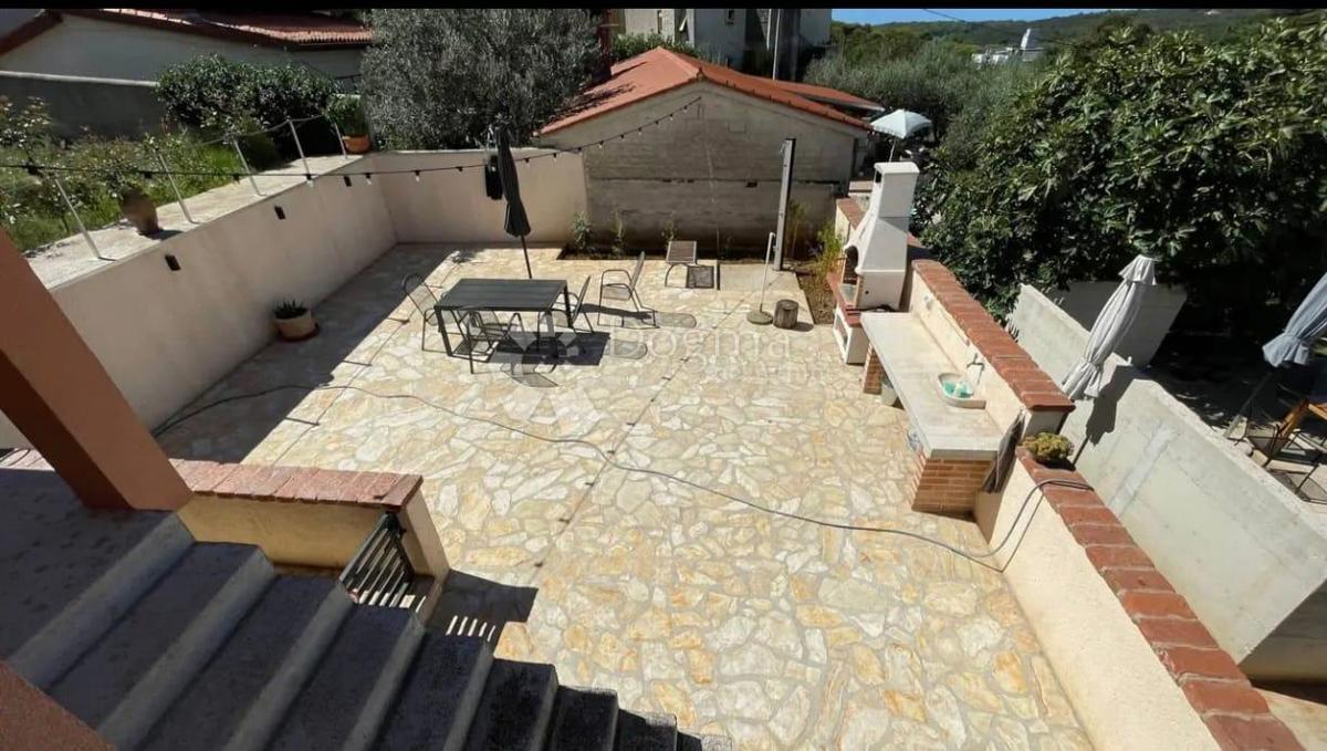 Hiša Vinkuran, Medulin, 166m2