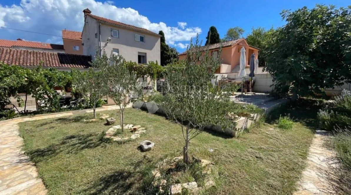 Hiša Vinkuran, Medulin, 166m2