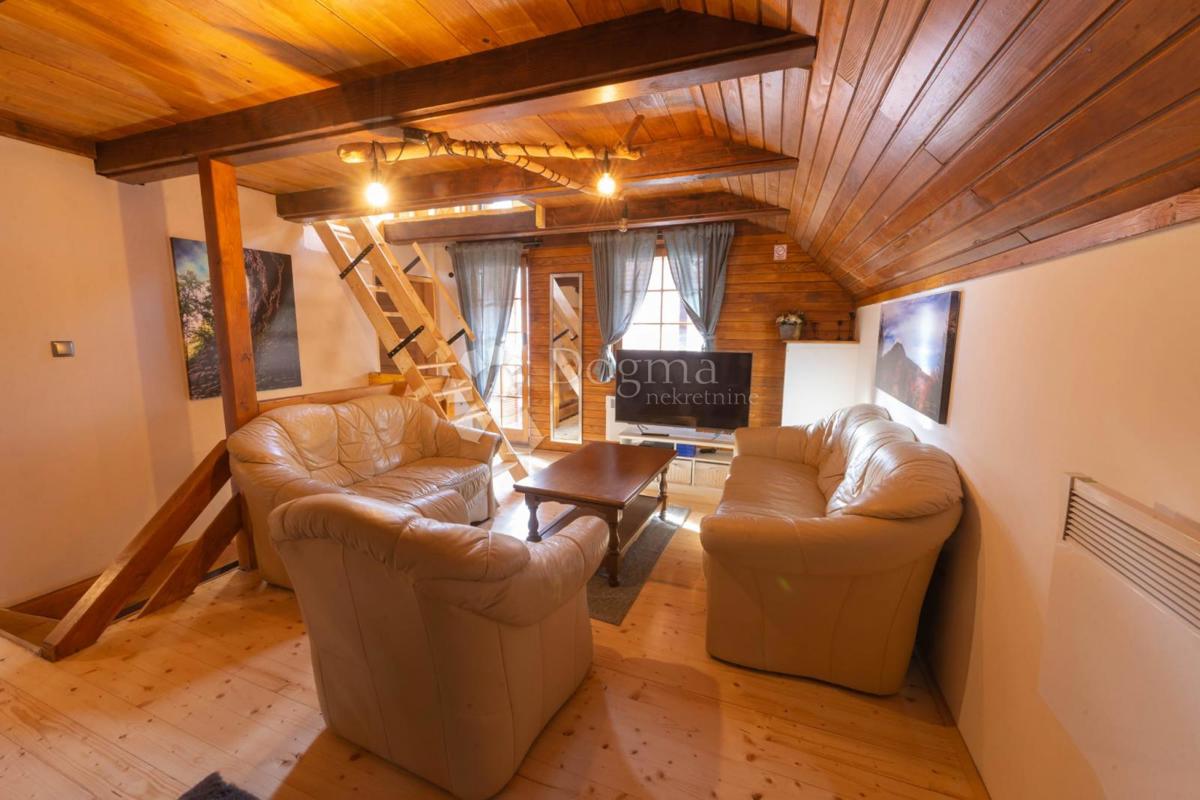 Hiša Jasenak, Ogulin, Vrelo, 152m2