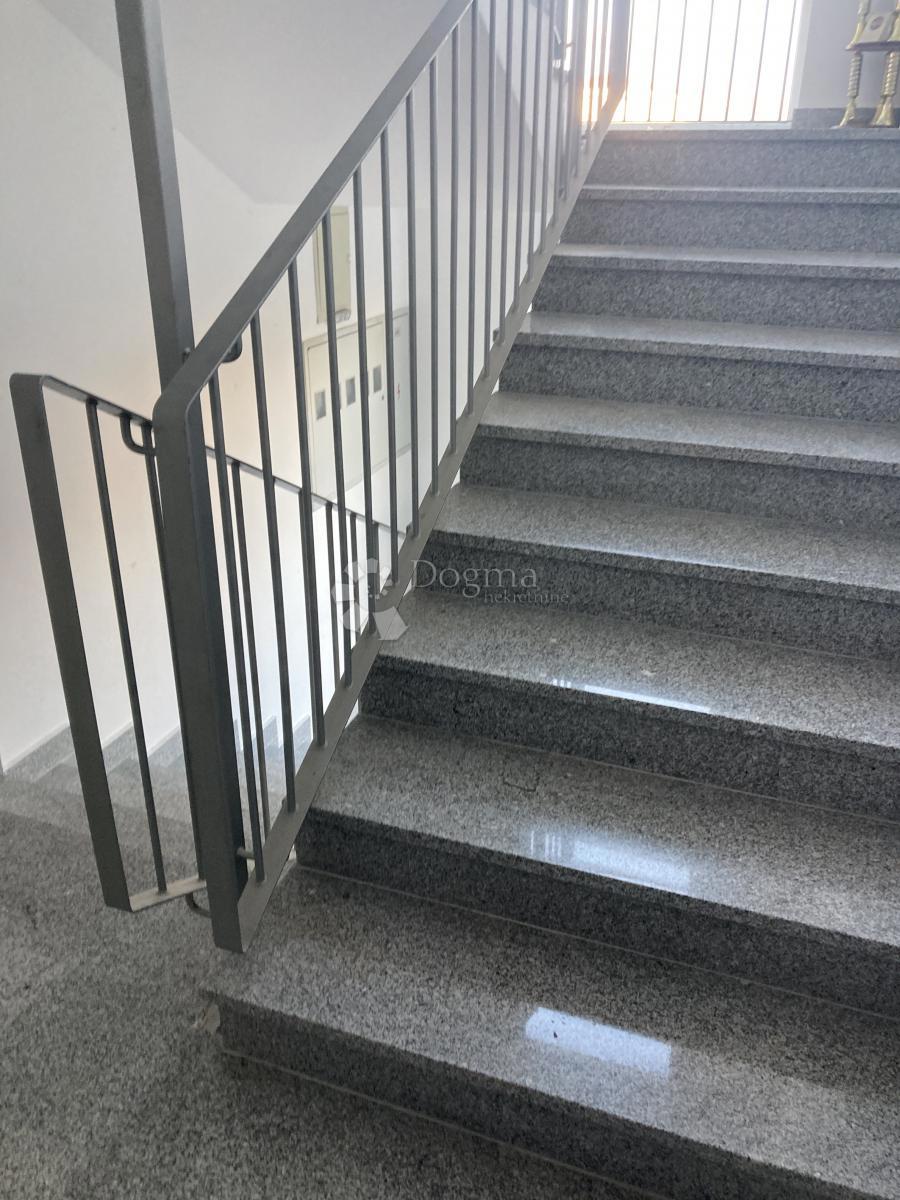 Stanovanje Podsolarsko, Šibenik - Okolica, 83,86m2