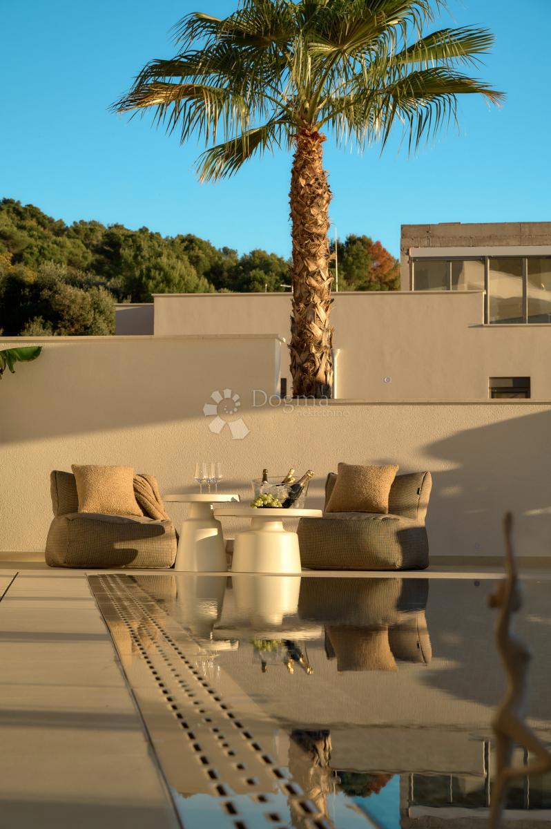 Hiša Čiovo, Trogir, 351m2