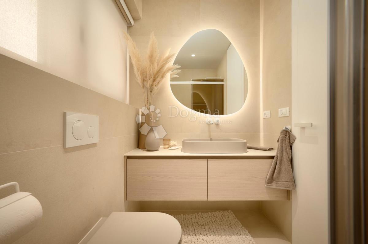 Hiša Čiovo, Trogir, 351m2