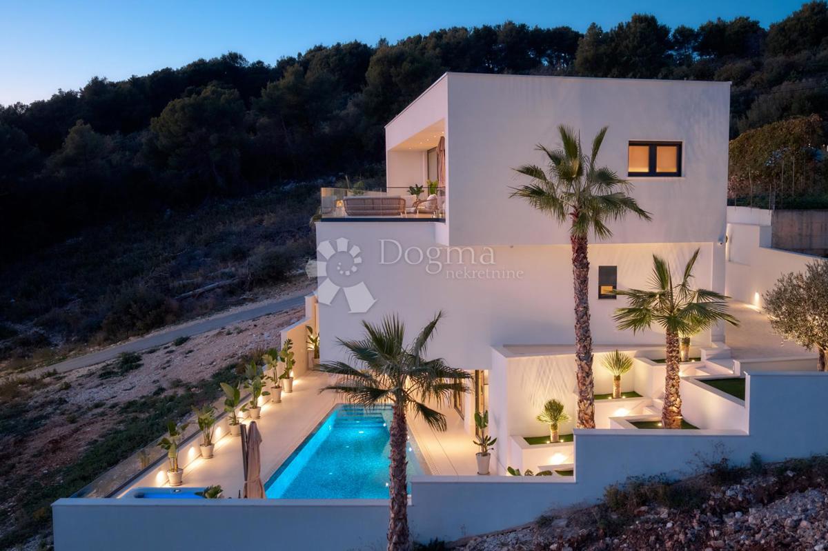 Hiša Čiovo, Trogir, 351m2