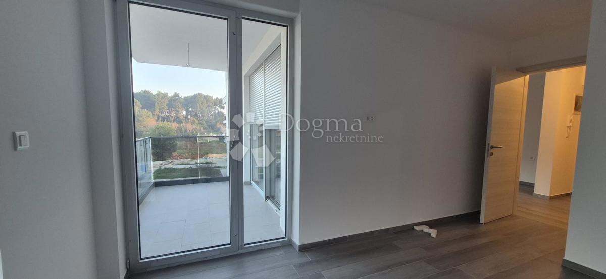 Dvosobno stanovanje v novogradnji 1 km od morja, površina 54,47 m2