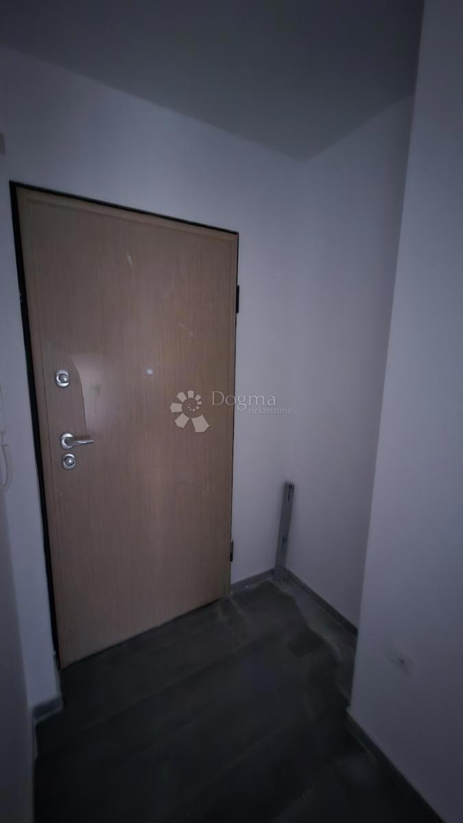 Dvosobno stanovanje v novogradnji 1 km od morja, površina 54,47 m2