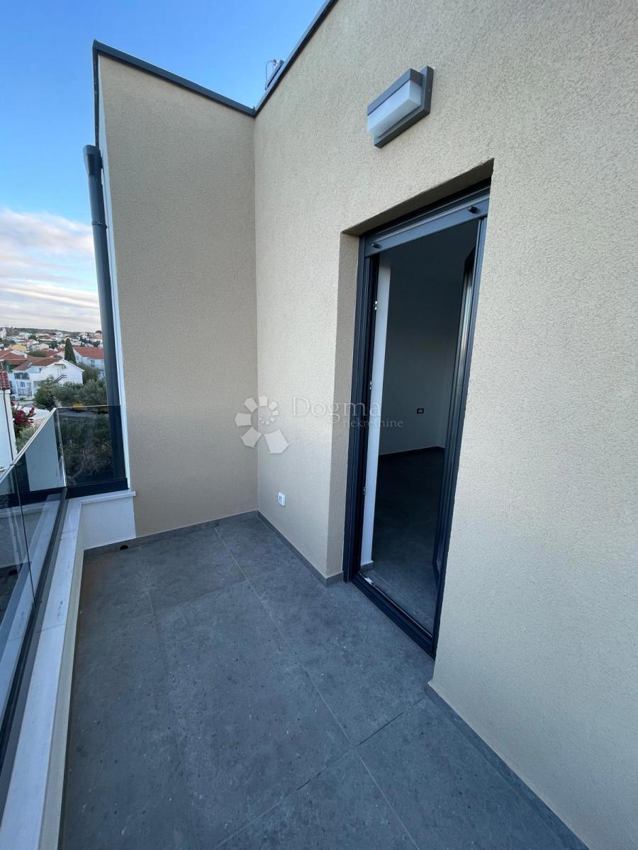 Stanovanje Murter, 91,06m2