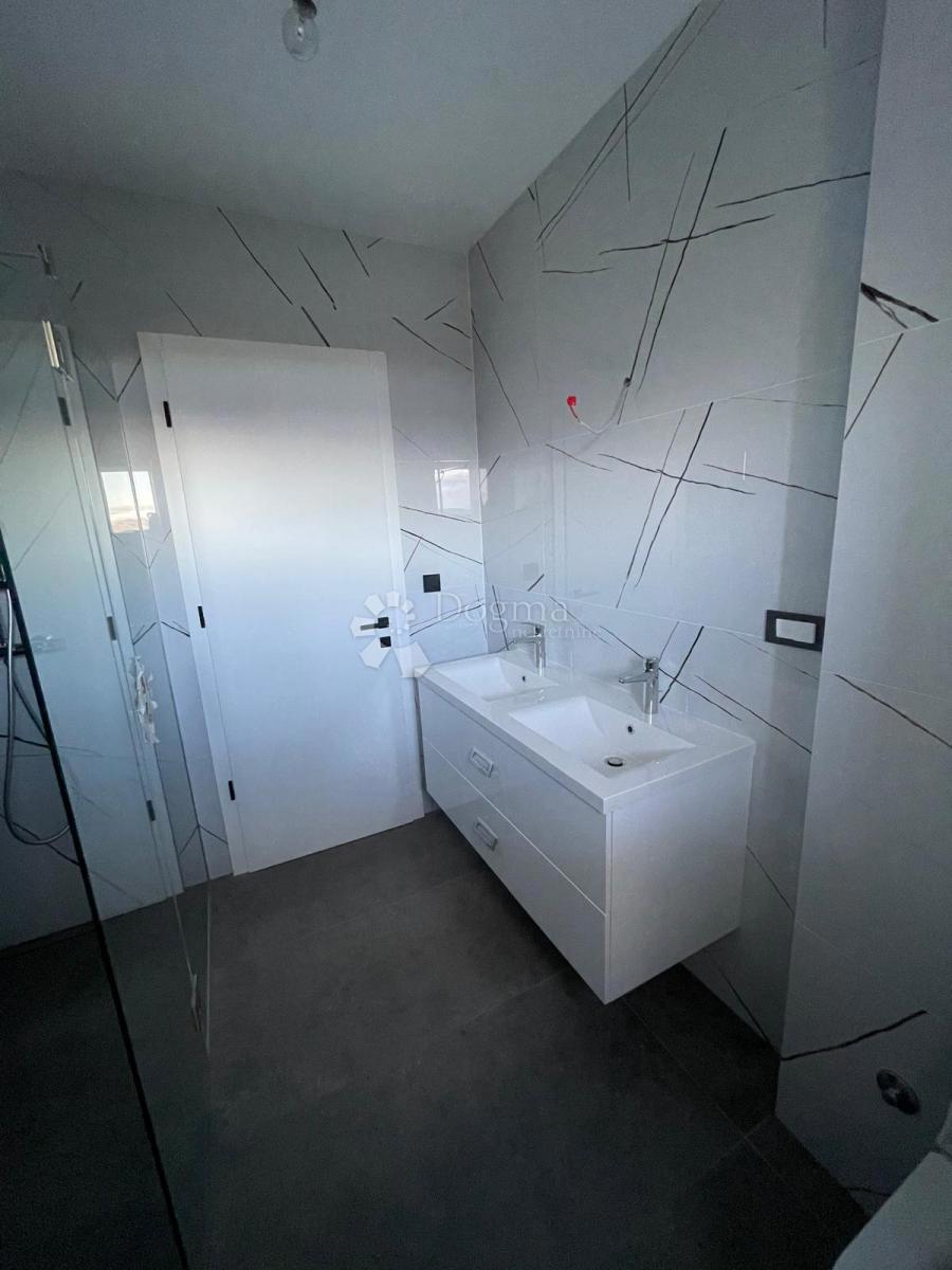 Stanovanje Murter, 91,06m2