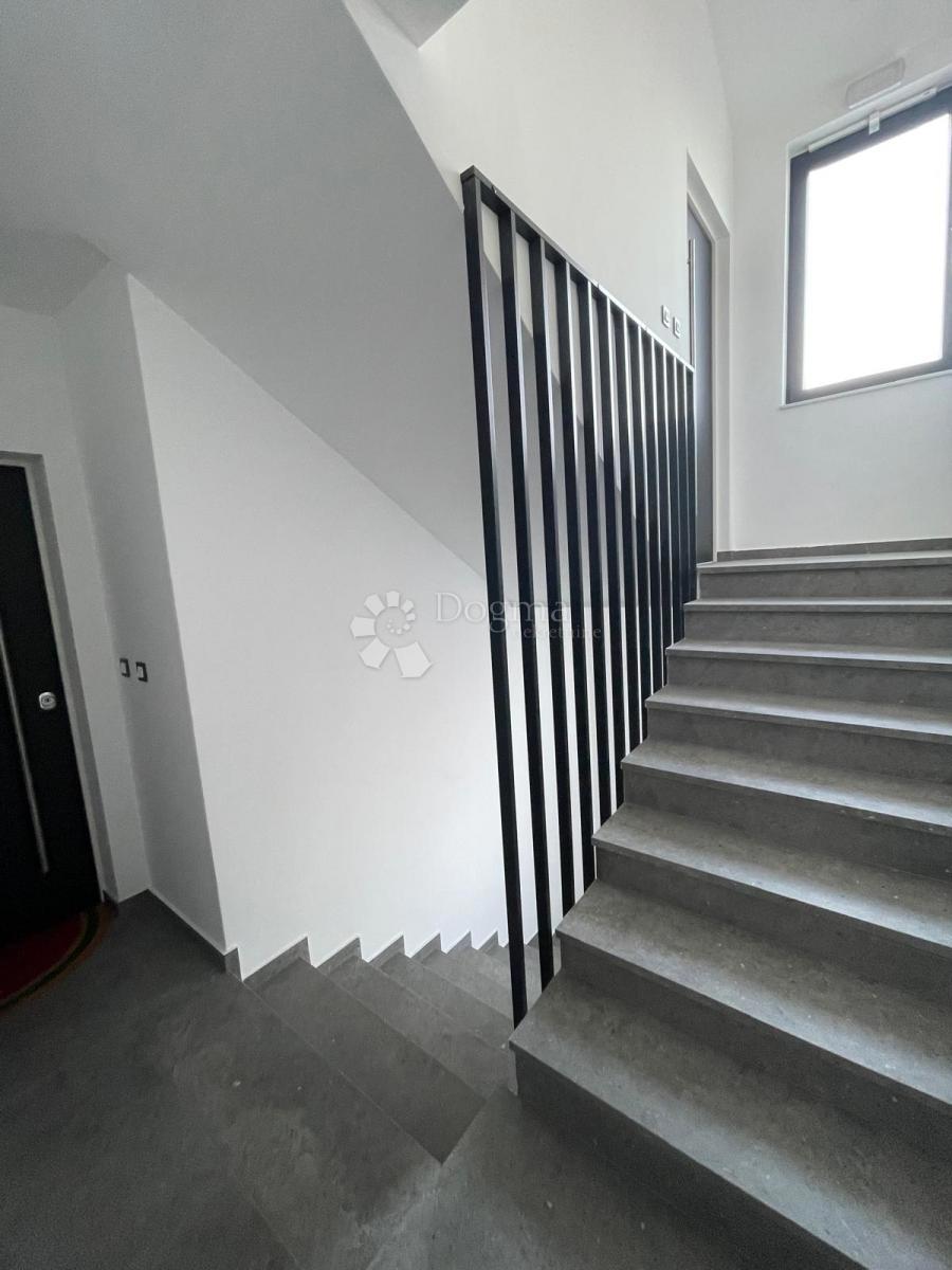 Stanovanje Murter, 91,06m2