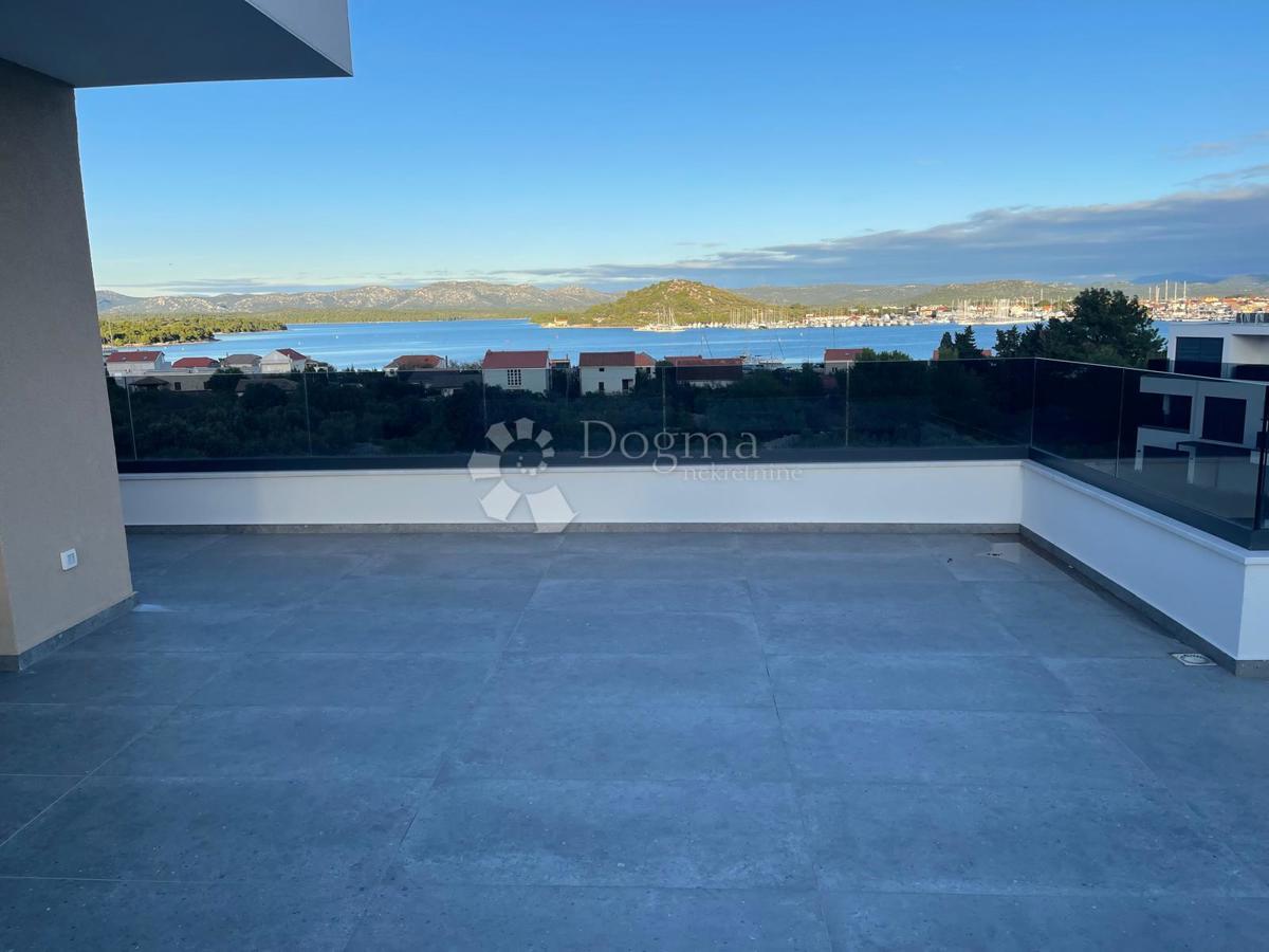 Stanovanje Murter, 91,06m2