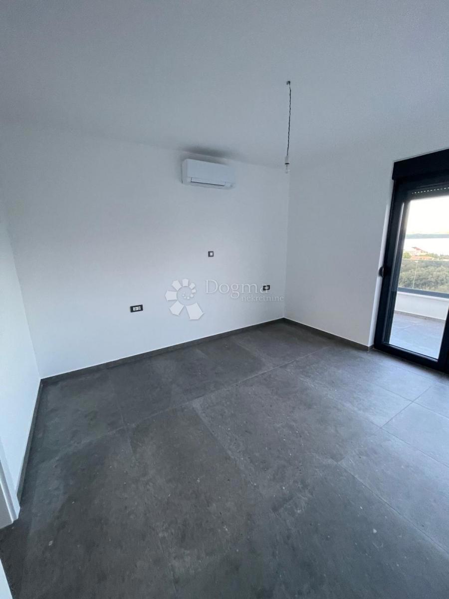 Stanovanje Murter, 91,06m2